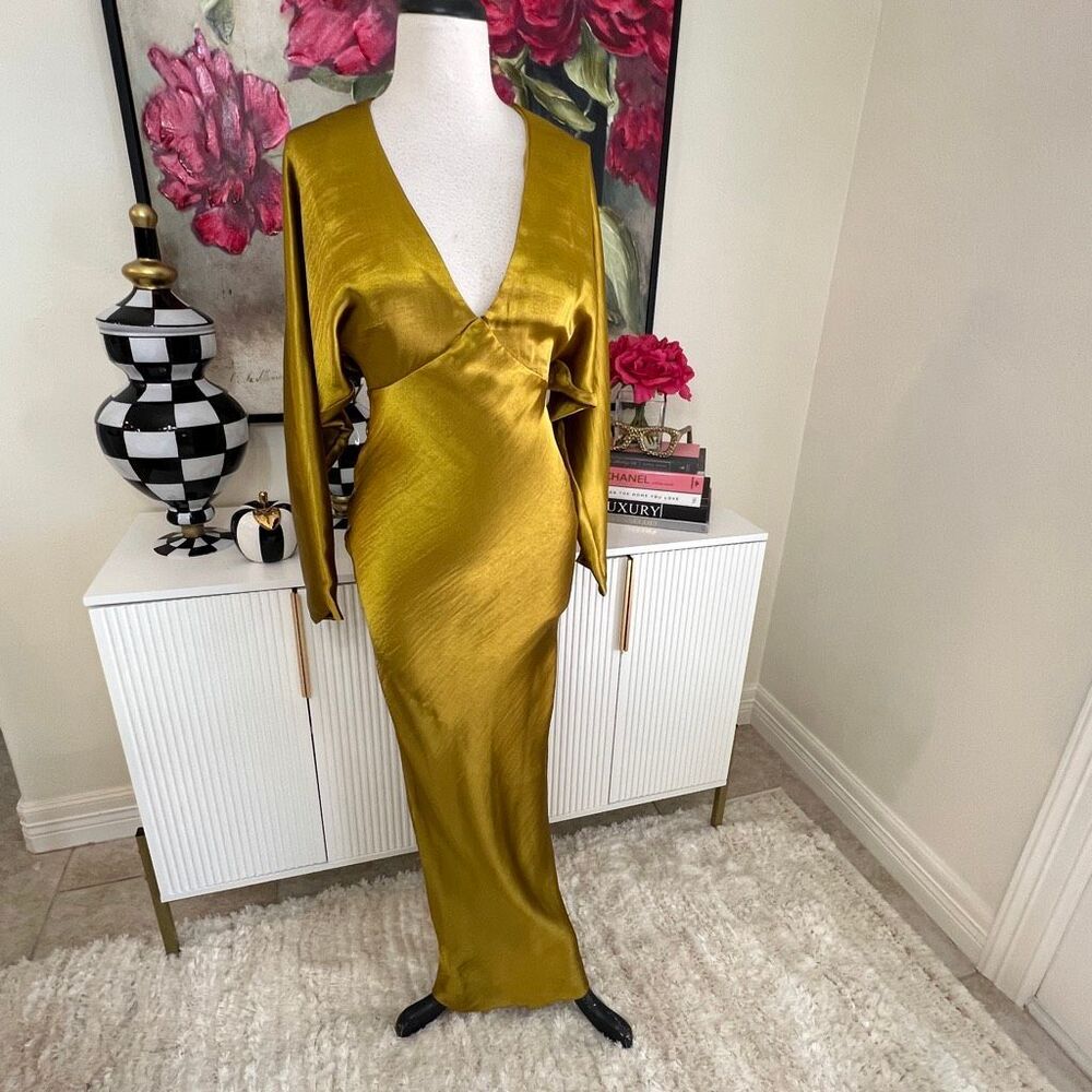 ASOS Design Women's Satin Batwing V-Neck Bias Cut Maxi Dress Liquid Gold Size 2
